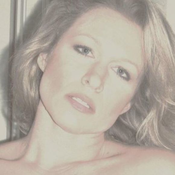 Meet your Posher, Molly - Picture 1 of 1